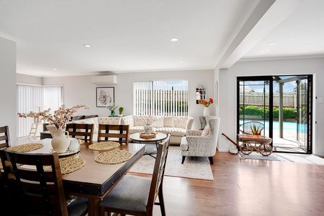 Photo of property in 2 Golf Grove, St Andrews, Hamilton, 3200