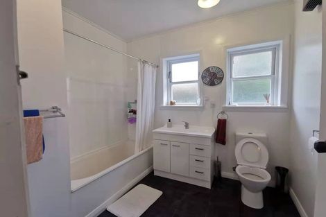 Photo of property in 5 Bampton Street, Dallington, Christchurch, 8061