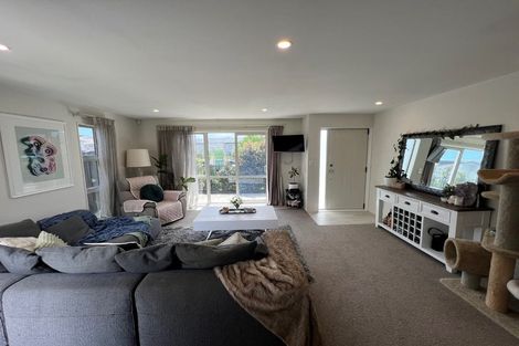 Photo of property in 74 Totara Meadows Court, Wiri, Auckland, 2104