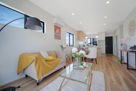 Photo of property in 72 Opoka Street, Papakura, 2110