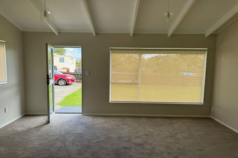 Photo of property in 26 Ranui Avenue, Ranui, Auckland, 0612