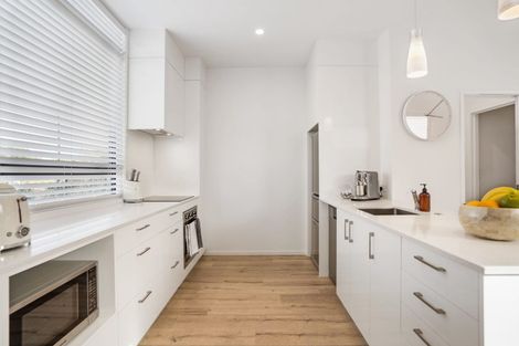 Photo of property in 1 Horomia Road, Karaka, Papakura, 2113