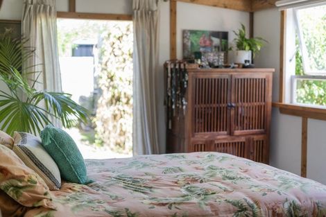 Photo of property in 8 Laycock Road, Tairua, 3508