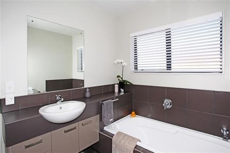 Photo of property in 153a Victoria Street West, Pukekohe, 2120