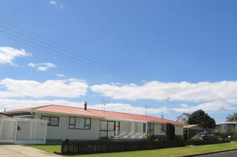 Photo of property in 4a Scott Street, Waihi Beach, 3611
