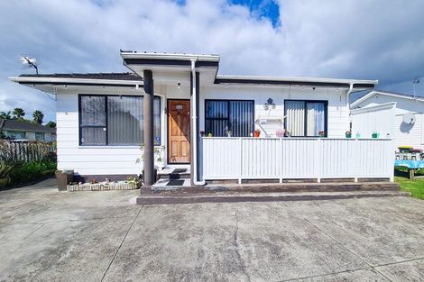 Photo of property in 47 Aarts Avenue, Manurewa, Auckland, 2102