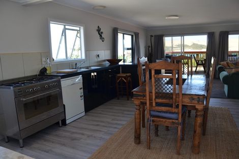 Photo of property in 39 Taumatawiwi Street, Opononi, Kaikohe, 0473