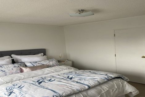 Photo of property in 2/10 Don Street, Papakura, 2110