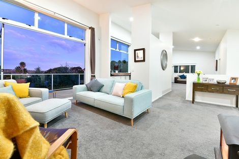 Photo of property in 7 Kensington Terrace, Gulf Harbour, Whangaparaoa, 0930