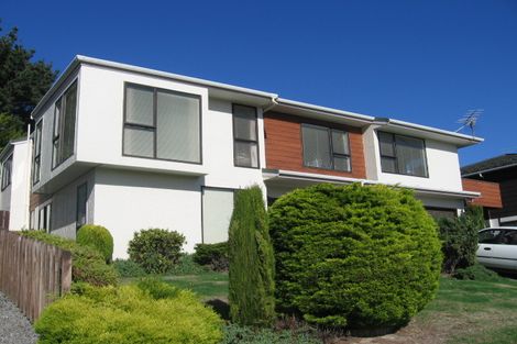 Photo of property in 69 Woodman Drive, Tawa, Wellington, 5028
