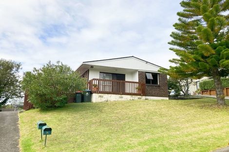 Photo of property in 7a Alaunia Place, Lynfield, Auckland, 1042