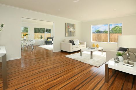 Photo of property in 679a Swanson Road, Swanson, Auckland, 0612