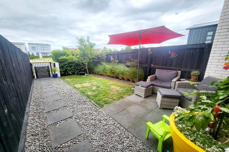 Photo of property in 89 Battalion Drive, Papakura, 2110