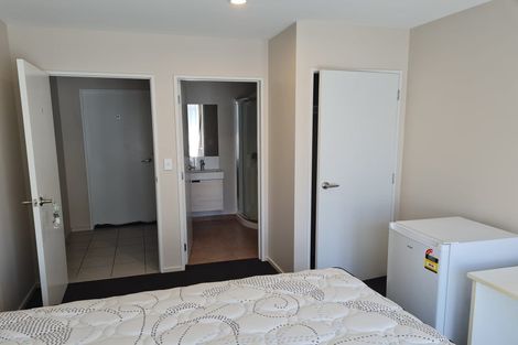 Photo of property in 15 Kyle Street, Riccarton, Christchurch, 8011