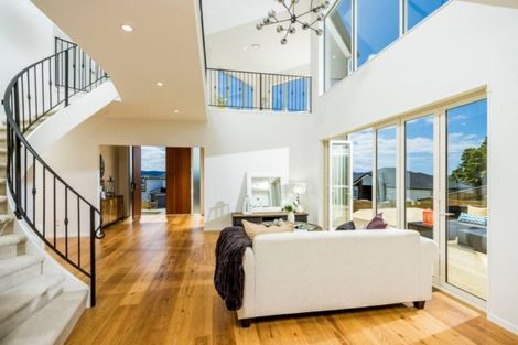 Photo of property in 14 Spyglass Street, Red Beach, 0932