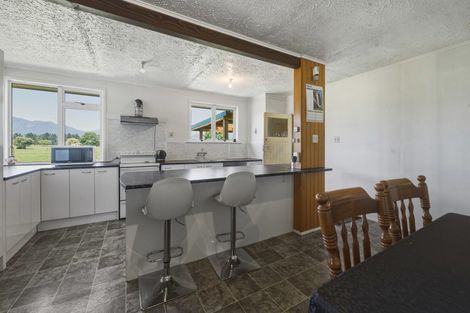 Photo of property in 33 Horomanga Road, Galatea, Murupara, 3079