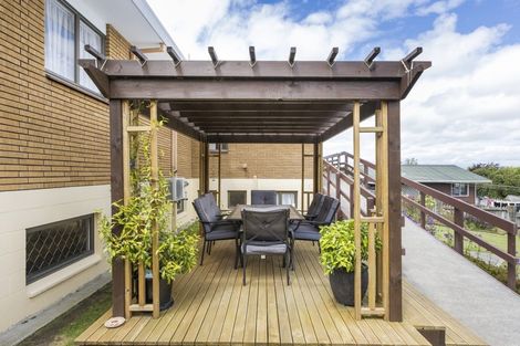 Photo of property in 30 Park View Avenue, Feilding, 4702