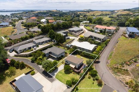 Photo of property in 7 Waikite Way, Welcome Bay, Tauranga, 3175