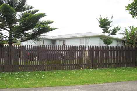 Photo of property in 1 Orly Avenue, Mangere, Auckland, 2022