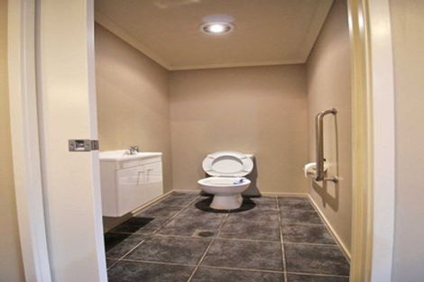 Photo of property in 64 Boundary Road, Claudelands, Hamilton, 3214