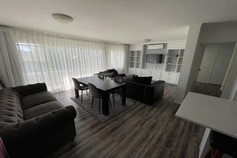 Photo of property in 1/34 Uxbridge Road, Mellons Bay, Auckland, 2014