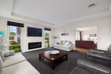 Photo of property in 48 Rossington Drive, West Melton, 7618