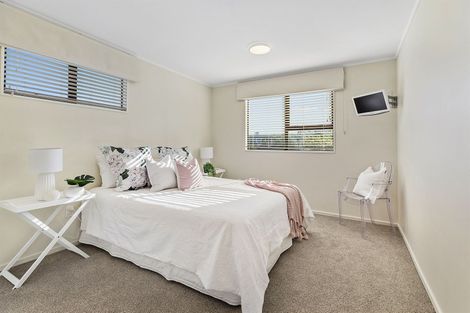 Photo of property in 20b Acheron Road, Paremata, Porirua, 5026