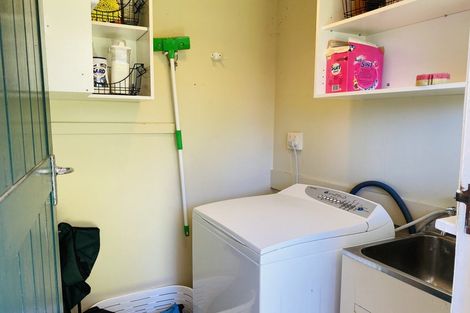 Photo of property in 50 Gillespies Road, Birchville, Upper Hutt, 5018