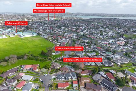 Photo of property in 11 Tangelo Place, Bucklands Beach, Auckland, 2012
