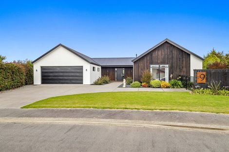 Photo of property in 9 Penbury Close, Huntingdon, Ashburton, 7774