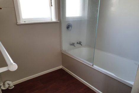 Photo of property in 8 Heretaunga Street, Petone, Lower Hutt, 5012