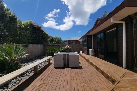 Photo of property in 1/75 Gosford Drive, Botany Downs, Auckland, 2010