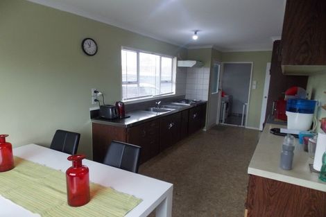 Photo of property in 60 Clarke Avenue, Highbury, Palmerston North, 4412