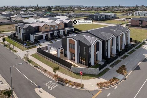 Photo of property in 2 Atutahi Lane, Papamoa Beach, 3118
