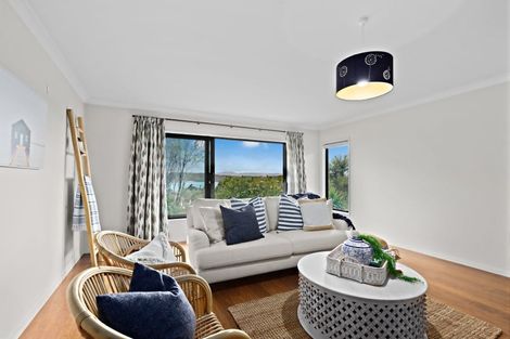 Photo of property in 27 Fidelis Avenue, Snells Beach, 0920