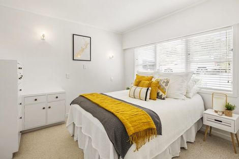 Photo of property in 36 Tio Tio Road, Miramar, Wellington, 6022