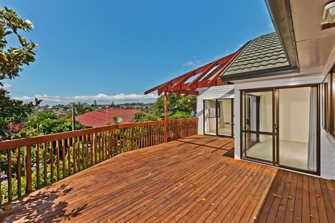 Photo of property in 465 Beach Road, Murrays Bay, Auckland, 0630