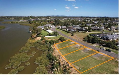 Photo of property in 5 York Terrace, Riverhead, 0820