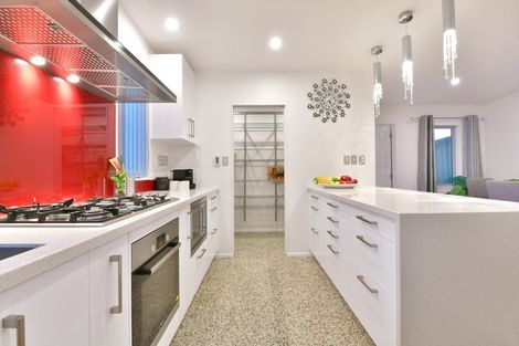 Photo of property in 9 Wiriana Place, Stanmore Bay, Whangaparaoa, 0932