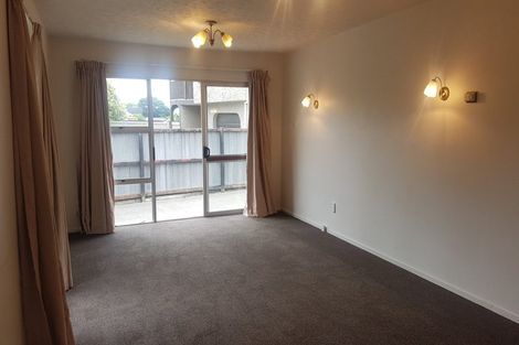 Photo of property in 1/12 Ruddenklau Lane, Bishopdale, Christchurch, 8053