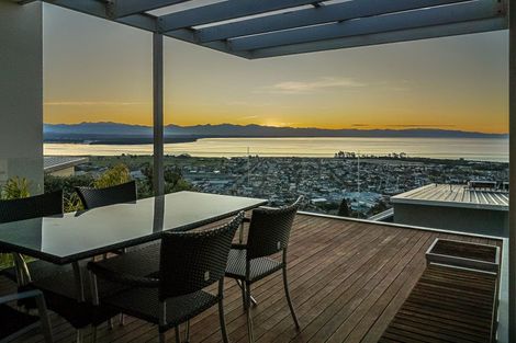 Photo of property in 9 Heemskerck Place, Britannia Heights, Nelson, 7010