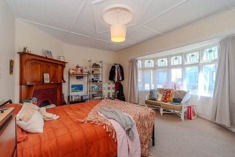 Photo of property in 9 Rolleston Street, Mount Cook, Wellington, 6021