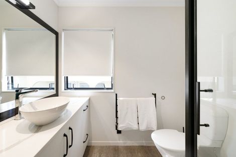 Photo of property in 206b Marine Parade, Mount Maunganui, 3116