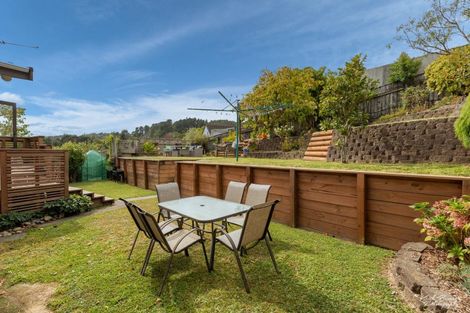 Photo of property in 8 Tapestry Grove, Silverstream, Upper Hutt, 5019