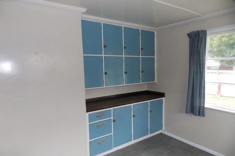 Photo of property in 660 Featherston Street, Roslyn, Palmerston North, 4414