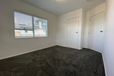 Photo of property in 25 Roberts Avenue, Bayswater, Auckland, 0622