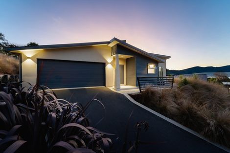 Photo of property in 28 Clearwater Street, Broad Bay, Dunedin, 9014