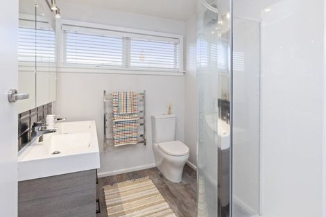 Photo of property in 21 Brent Place, Papanui, Christchurch, 8053