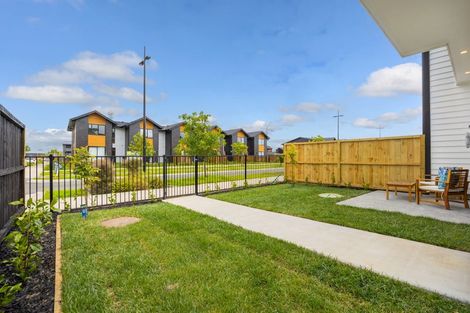 Photo of property in 67 Papatupu Way, Kumeu, 0810