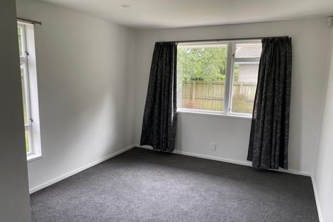 Photo of property in 2a Curzon Place, Parklands, Christchurch, 8083